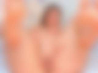 Live cam show with Mahiamontenegro - Blonde Hair Middle Aged on nudelive.tv