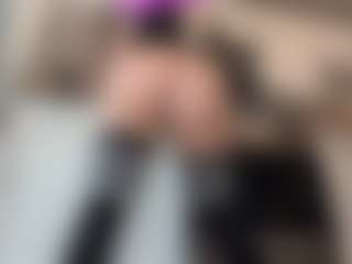 Live cam show with River808 - Butt Plug on Camsoda