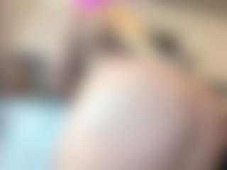 River Baby's Live Sex Cam Show