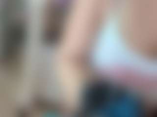 River Baby's Live Sex Cam Show