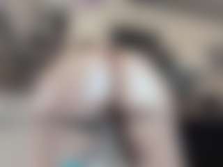 River Baby's Live Sex Cam Show