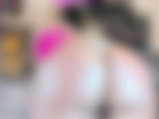 Live cam show with River Baby - BBW on friskycurves.com