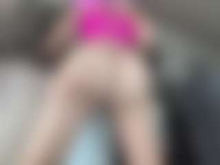 Live cam show with River Baby - Hairy Armpits on Camsoda