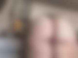Live cam show with River Baby - Strip Blonde Hair on Camsoda