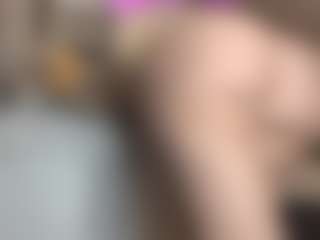 River Baby's Live Sex Cam Show