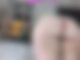 River Baby's Live Sex Cam Show