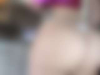 River Baby's Live Sex Cam Show
