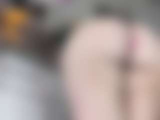 River Baby's Live Sex Cam Show