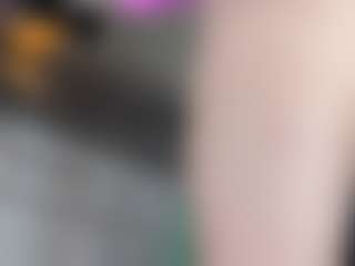 River Baby's Live Sex Cam Show