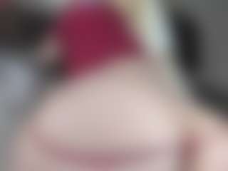River Baby's Live Sex Cam Show