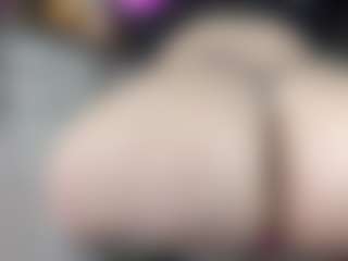 River Baby's Live Sex Cam Show