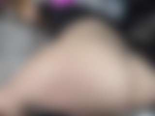 River Baby's Live Sex Cam Show