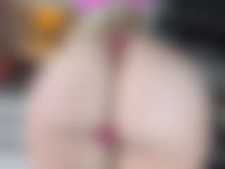 River Baby's Live Sex Cam Show