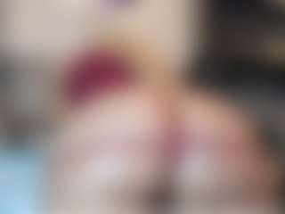 Live cam show with River Baby - Ice on Camsoda.co
