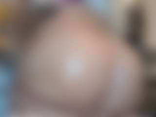 Live cam show with River Baby - Foot Fetish on Camsoda