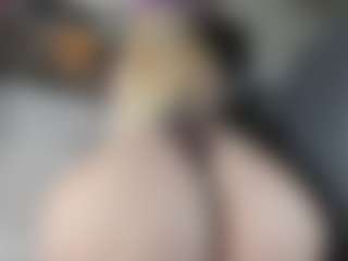 Live cam show with River Baby - Blonde Hair Amateur on https://playwithruby.com