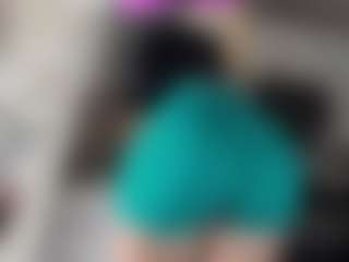 River Baby's Live Sex Cam Show