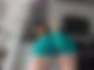 River Baby's Live Sex Cam Show
