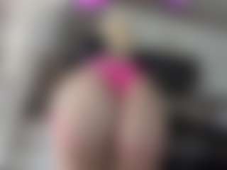 River Baby's Live Sex Cam Show