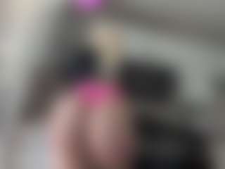 River Baby's Live Sex Cam Show