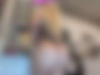 River Baby's Live Sex Cam Show