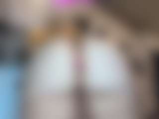 River Baby's Live Sex Cam Show