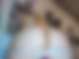 River Baby's Live Sex Cam Show