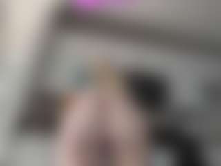 River Baby's Live Sex Cam Show