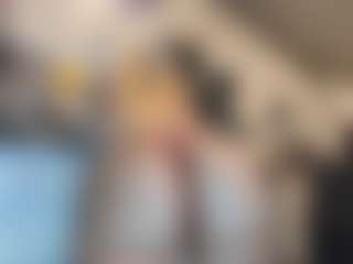 Live cam show with River Baby - Orgasm on Camsoda