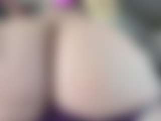 River Baby's Live Sex Cam Show