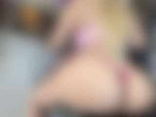 River Baby's Live Sex Cam Show