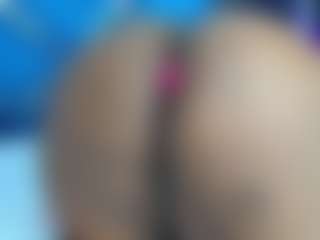 Live cam show with AlexaRousse4u - Ebony on Soda Cam | colombia