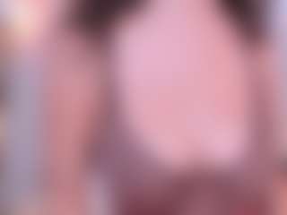 AmaraYasbel MILF webcam performer live streaming