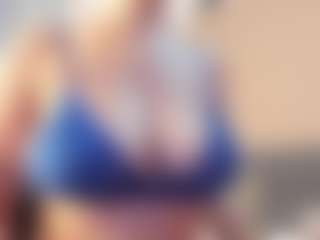 AmaraYasbel's Live Sex Cam Show