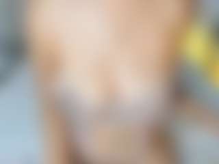 AmaraYasbel's Live Sex Cam Show