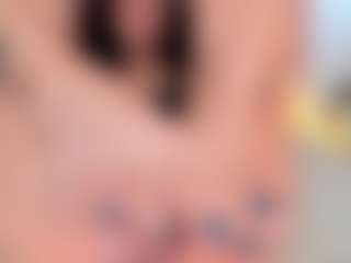 AmaraYasbel MILF webcam performer live streaming