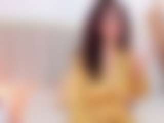 AmaraYasbel MILF webcam performer live streaming