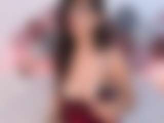 Live cam show with AmaraYasbel - HD MILF on Camsoda