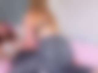 CriseldaMarzella's Live Sex Cam Show