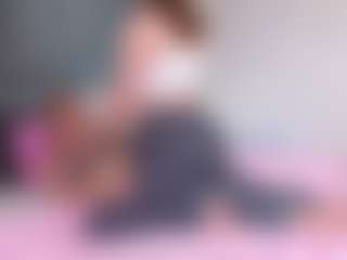 CriseldaMarzella's Live Sex Cam Show