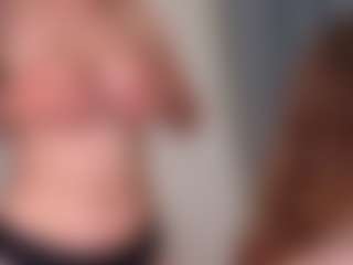 CriseldaMarzella's Live Sex Cam Show