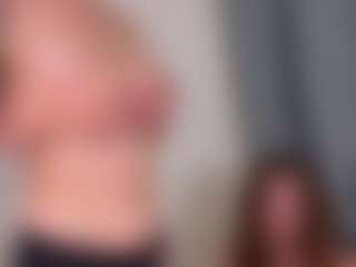 CriseldaMarzella's Live Sex Cam Show
