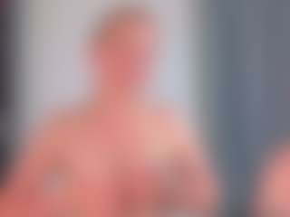 CriseldaMarzella's Live Sex Cam Show