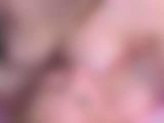 CriseldaMarzella's Live Sex Cam Show