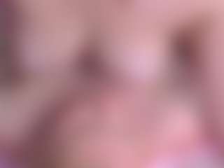 CriseldaMarzella's Live Sex Cam Show