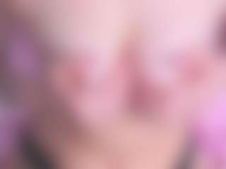 CriseldaMarzella's Live Sex Cam Show