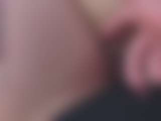 CriseldaMarzella's Live Sex Cam Show