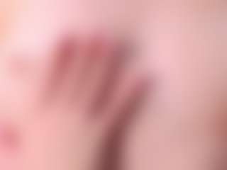CriseldaMarzella's Live Sex Cam Show