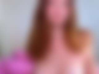 Live cam show with CriseldaMarzella - Blonde Hair on CamwithHer