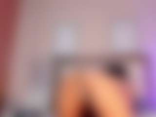 Live cam show with GahiaBelucci - Spanks on hotwifechat.live